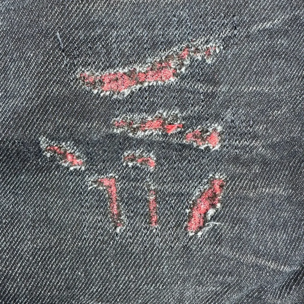 Guess Slim Angels Mens 33x32 Dark Wash Distressed Rip Repair Red Lining Jeans